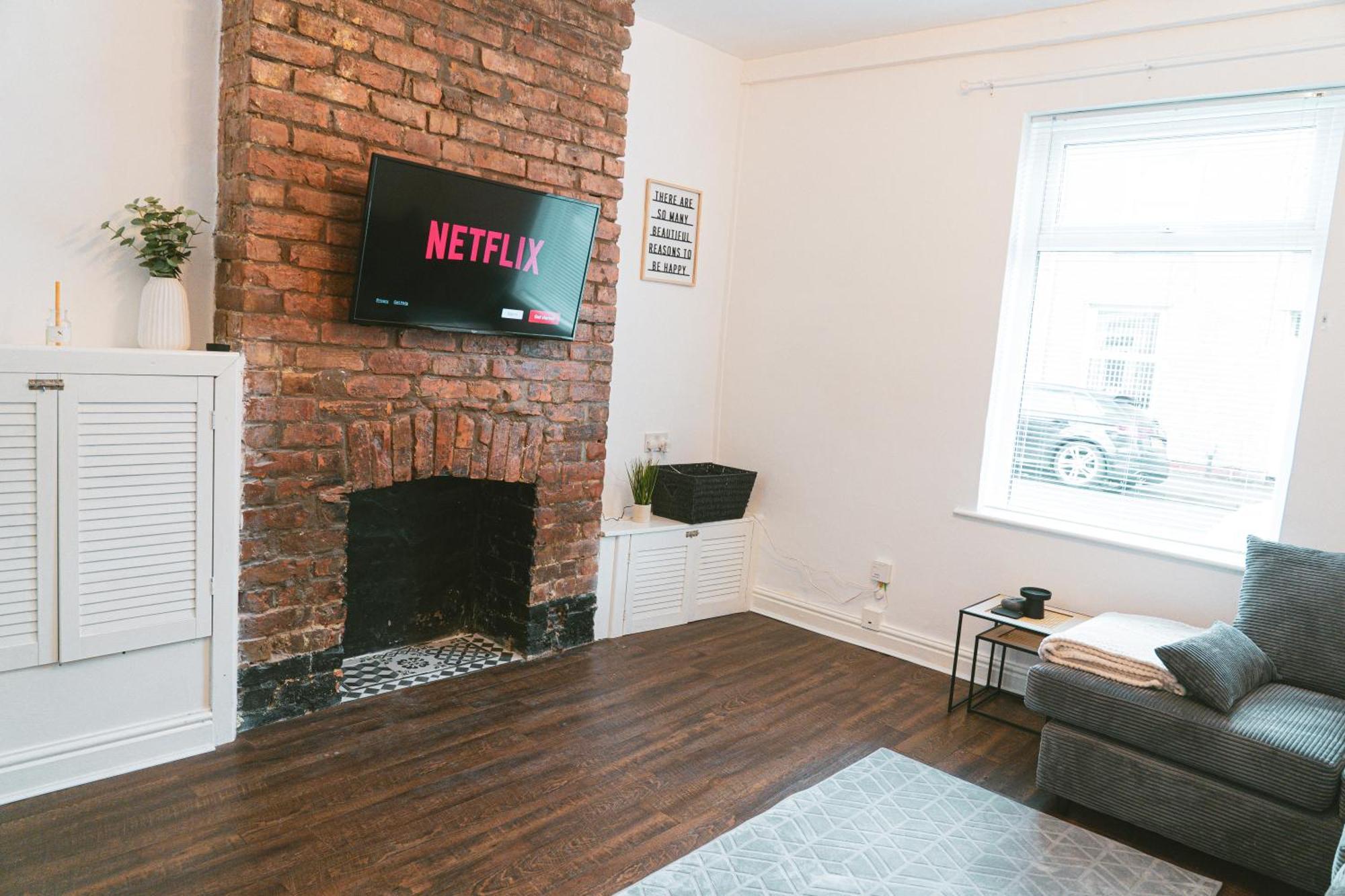 Mideyah Stays - 3 Bed Comfy House Cardiff Exteriér fotografie